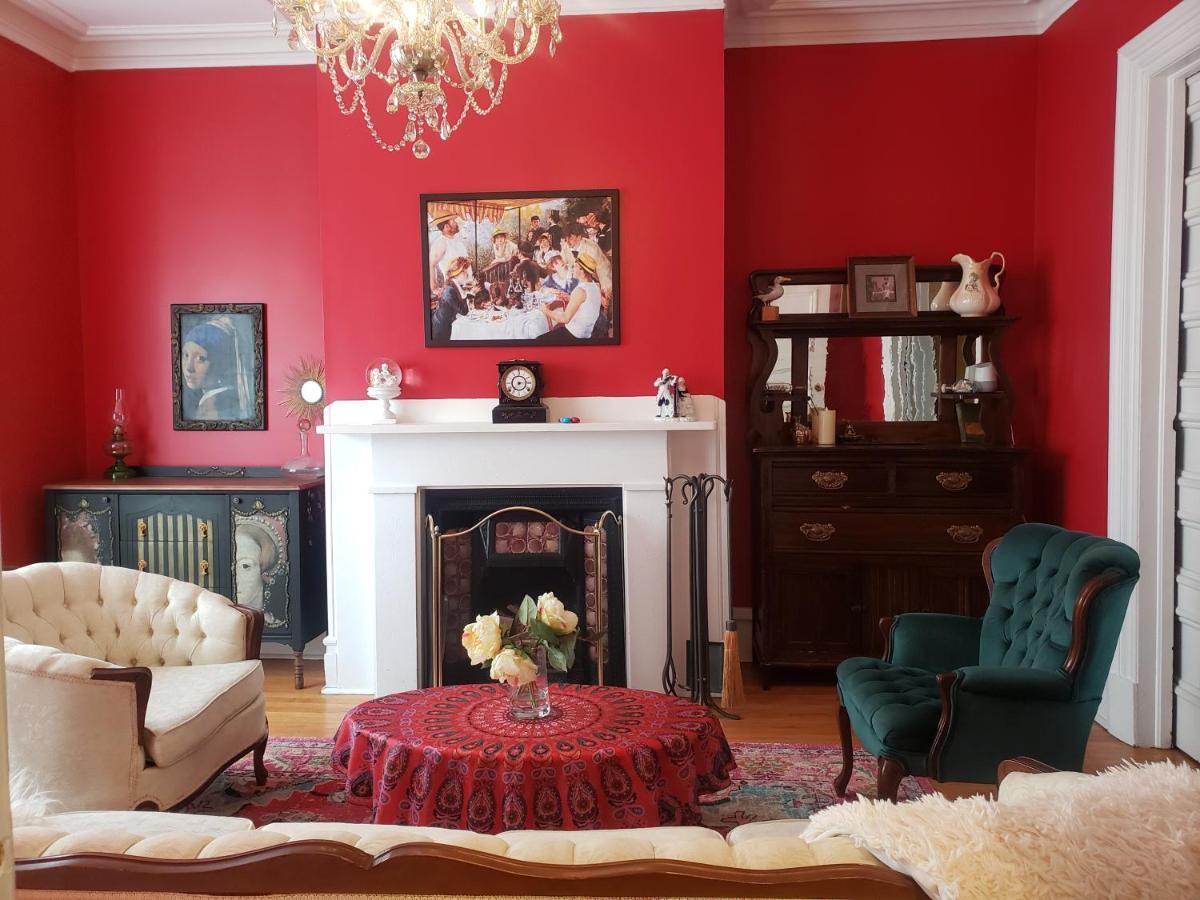 The Jellybean Heritage Inn Saint-Jean de Terre-Neuve Extérieur photo